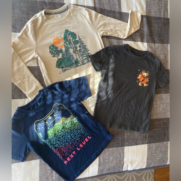 Boys old navy (3) shirt bundle size 6/7 - Picture 1 of 11